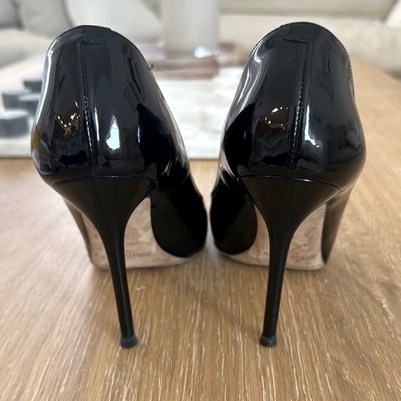 Jimmy Choo Black Stiletto Heels - Picture 3 of 8